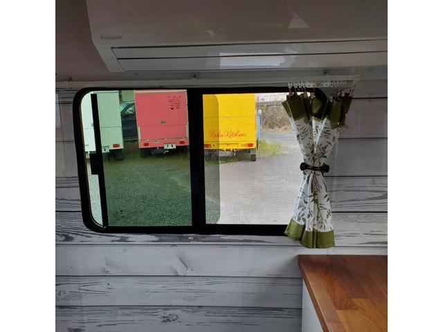 キャリイトラック キャンピングカー、加工車８ナンバー普通車登録　ミニキッチン、エアコン、ベットキット、ポータブルナビ、バックカメラ（19枚目）