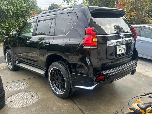 ランドクルーザープラド ＴＸ（3枚目）