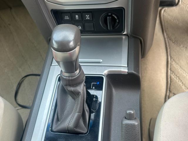 ランドクルーザープラド ＴＸ（18枚目）