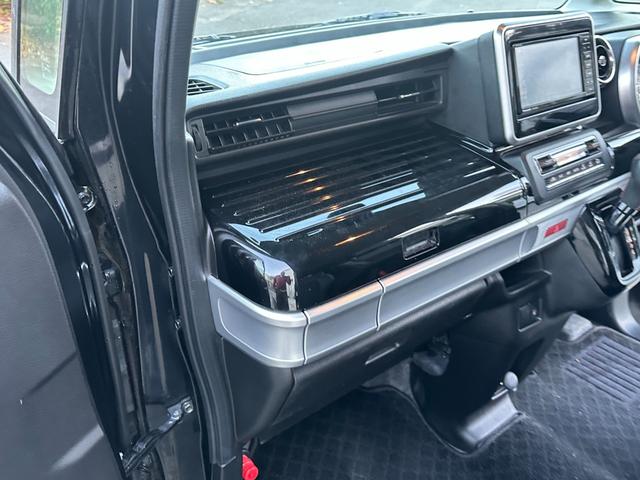 スペーシアカスタム Ｈｙｂｒｉｄ　ＸＳ（30枚目）