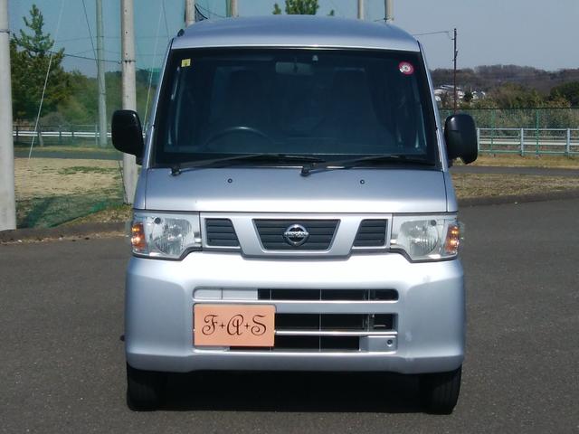 日産 ＮＶ１００クリッパーバン