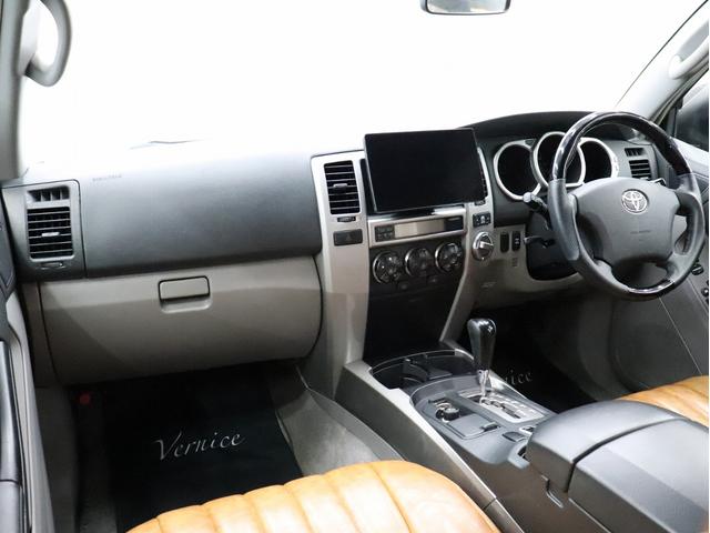 ハイラックスサーフ ＳＳＲ－Ｘ　４ＷＤ　社外ナビＴＶ　ＢＴ接続　バックカメラ　ドラレコ　ウッドコンビハンドル　茶革調シートカバー　社外ＡＷ　ＢＦグッドリッチＡＴタイヤ　ＴＯＹＯＴＡグリル　社外ヘッドライト　社外ＬＥＤブラックテール（26枚目）