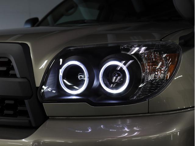 ハイラックスサーフ SSR-X Vセレクション 後期モデル 新品社外アルミホイール 新品BFグッドリッチATタイヤ 新品イカリング付ヘッドライト テールランプブラックアウト 新品LED付USトヨタタコマ仕様グリル マットブラック塗り分け(11枚目)