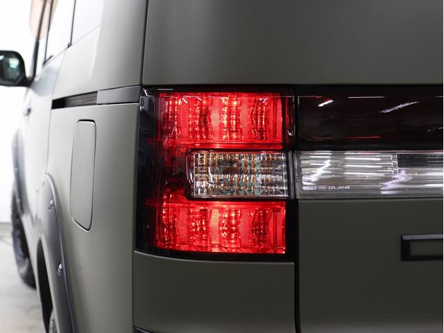 デリカD:5 G プレミアム 4WD 両側電動ドア&バックドア HDナビ FSRカメラ ETC スマートキー 新品社外AW 新品BFGタイヤ 新品ブルバー新品オバフェン新品リアラダー ファイバーLEDカスタムライト テールブラック(17枚目)