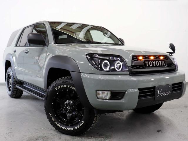 ハイラックスサーフ SSR-X アメリカンバージョン 4WD 新品社外アルミホイール 新品TOYOオープンカントリーR/Tタイヤ 新品LED付USトヨタタコマ仕様グリル 新品イカリングヘッドライト テールランプブラックアウト マットブラック塗り分け(5枚目)