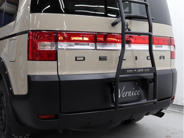 デリカＤ：５ Ｍ　電動スライドドア　社外ナビＴＶ　新品社外ＡＷ　新品ＢＦＧタイヤ　新品バスターズルーフラック　新品ブルバー　新品オーバーフェンダー　新品リアラダー　ファイバーＬＥＤイカリング付カスタムヘッドライト（22枚目）