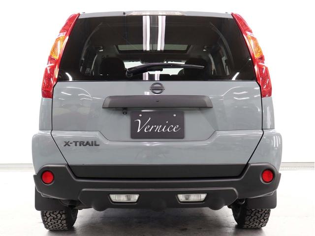 エクストレイル ２０Ｓ　新品社外アルミホイール　新品ＢＦグッドリッチオールテレーンタイヤ　インナーブラックペイント済ファイバーＬＥＤウィンカー連動カスタムヘッドライト　マットブラック塗り分け　ルーフレール　カプロンシート（7枚目）