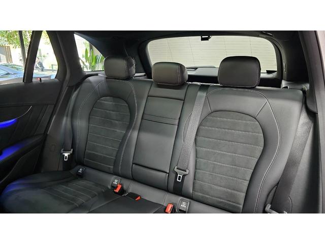 ＧＬＣ２２０ｄ　４マチック　ＡＭＧライン　ランニングボード　パノラマルーフ　ＡＭＧスタイリングパッケージ　アンビエントライト６４色　新品フロアマット　黒ハーフレザー　車検Ｒ７／９まで　３６０°カメラ　シートヒーター　パワーシート　地デジ(20枚目)