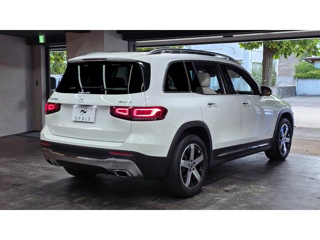 ＧＬＢ ＧＬＢ２００ｄ　４マチック　レザーエクスクルーシブＰ　マキアートベージュ革　パノラマルーフ　３６０°カメラ　シートヒーター　オートトランク　アンビエントライト　純正前後ドラレコ　レーダーセーフティ（16枚目）