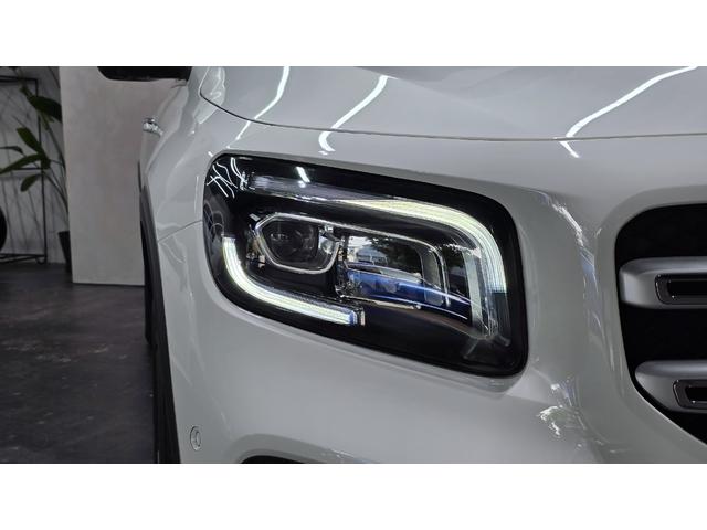 ＧＬＢ ＧＬＢ２００ｄ　４マチック　レザーエクスクルーシブＰ　マキアートベージュ革　パノラマルーフ　３６０°カメラ　シートヒーター　オートトランク　アンビエントライト　純正前後ドラレコ　レーダーセーフティ（18枚目）