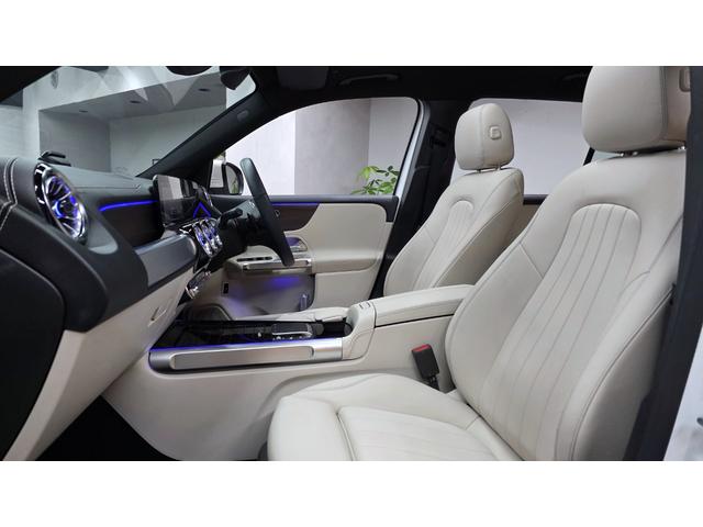 ＧＬＢ ＧＬＢ２００ｄ　４マチック　レザーエクスクルーシブＰ　マキアートベージュ革　パノラマルーフ　３６０°カメラ　シートヒーター　オートトランク　アンビエントライト　純正前後ドラレコ　レーダーセーフティ（22枚目）