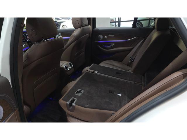Eクラスステーションワゴン E4504マチックステーションワゴンエクスクルーシブ エクスクルーシブP ナッツブラウン革 パノラマルーフ ブルメスター ヘッドアップディスプレイ 360°カメラ シートベンチレーター シートヒーター パワーシート オートトランク 前後ドラレコ(21枚目)