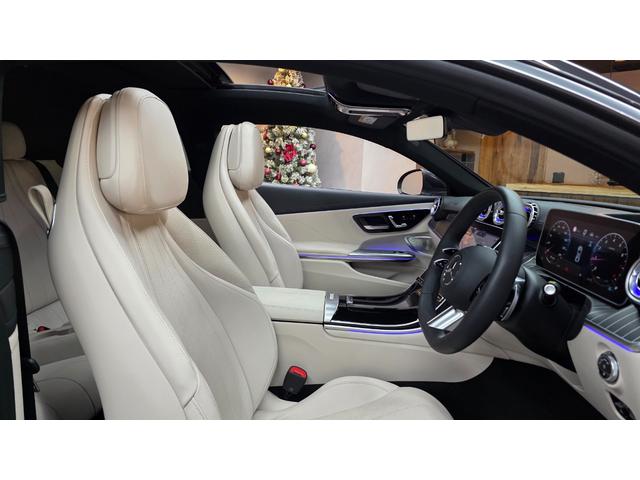 CLE CLE200 クーペ スポーツ 1オーナー レザーエクスクルーシブP マキアートベージュ革 パノラマルーフ ブルメスター ヘッドアップディスプレイ 360°カメラ パワーシート シートベンチレーター シートヒーター(4枚目)