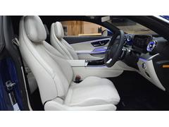 オプションのレザーエクスクルーシブＰ専用マキアートベージュ本革シート、リラクゼーション機能付き 3
