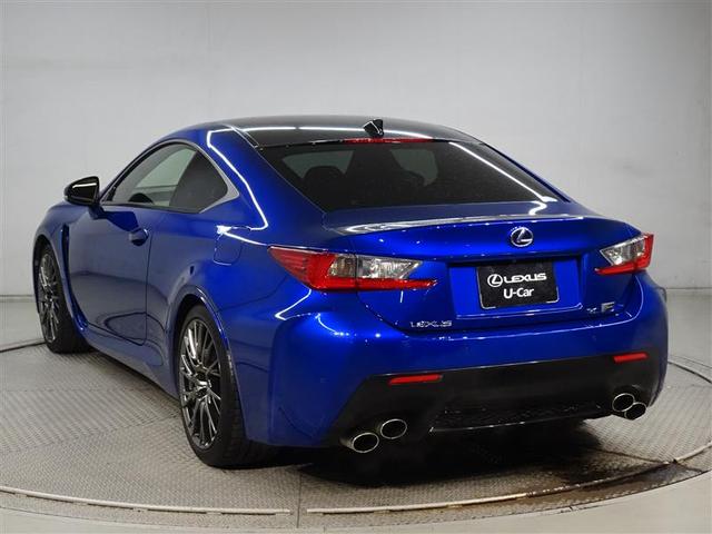 ＲＣ　Ｆ カーボンエクステリアパッケージ　オートクルーズ　ナビＴＶ　Ｂカメ　ＬＥＤライト　パワーシート　ＡＷ　メモリーナビ　エアバッグ　横滑り防止装置　ＥＴＣ　ＤＶＤ　スマートキー　ドラレコ　プリクラッシュ　地デジ　寒冷地仕様（4枚目）