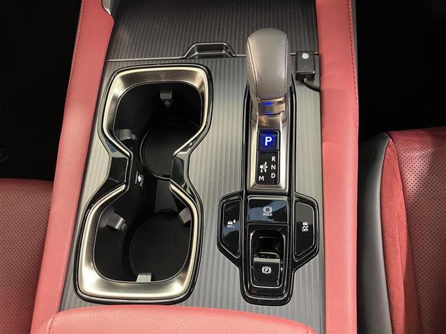ＲＸ ＲＸ５００ｈ　Ｆスポーツパフォーマンス　３１９０６キロ　衝突被害軽減ブレーキ　大型ＤＡナビ　Ｂｌｕｅｔｈｏｏｔｈ　全周囲モニター　デジタルインナーミラー　ブラインドスポットモニター　追従型クルコン　赤革エアシート　パワーバックドア　ＥＴＣ（18枚目）