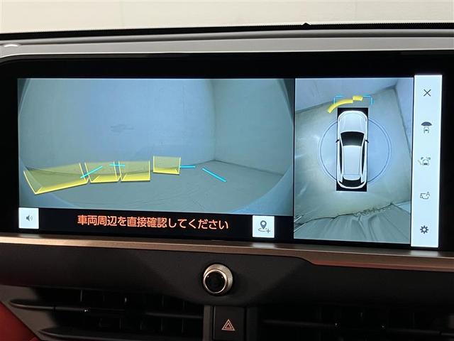 クラウンスポーツ ＲＳ　３４５９キロ　当社元試乗車　衝突被害軽減ブレーキ　大型ＤＡナビ　全周囲モニター　前後ドラレコ　急速充電Ｖ２Ｈ対応　大型パノラマルーフ　パワーバックドア　追従型クルコン　デジタルミラー　赤キャリパー（8枚目）