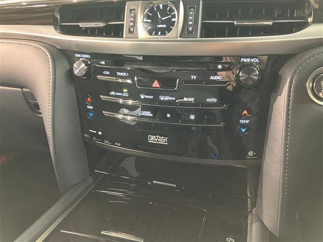 ＬＸ ＬＸ５７０ブラックシークエンス　３８６７０キロ　衝突被害軽減機能　純正メモリーナビ　全周囲＆バックモニター　寒冷地仕様　ムーンルーフ　黒革エアシート＆ヒーター　ドラレコ　クルーズコントロール　７人乗り　ＥＴＣ　２オーナー　禁煙車（9枚目）