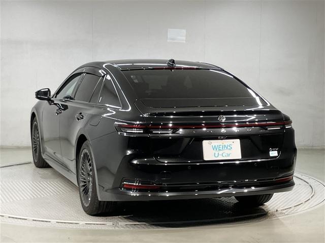 クラウン Ｚ　１０１２３キロ　当社元試乗車　ブラックパッケージ　パノラマルーフ　衝突被害軽減ブレーキ　内装ミッドブラウン　メモリーナビ　全周囲＆バックモニター　革エアシート＆ヒーター　ドラレコ　１５００Ｗ　ＥＴＣ付（4枚目）