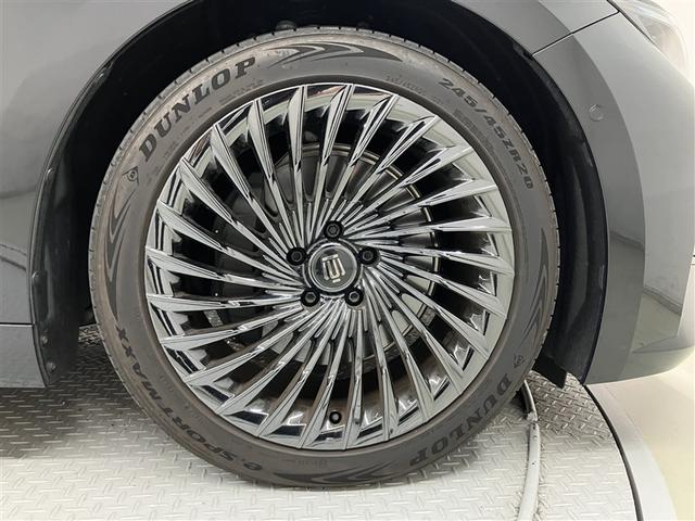 クラウン Ｚ　１０１２３キロ　当社元試乗車　ブラックパッケージ　パノラマルーフ　衝突被害軽減ブレーキ　内装ミッドブラウン　メモリーナビ　全周囲＆バックモニター　革エアシート＆ヒーター　ドラレコ　１５００Ｗ　ＥＴＣ付（24枚目）
