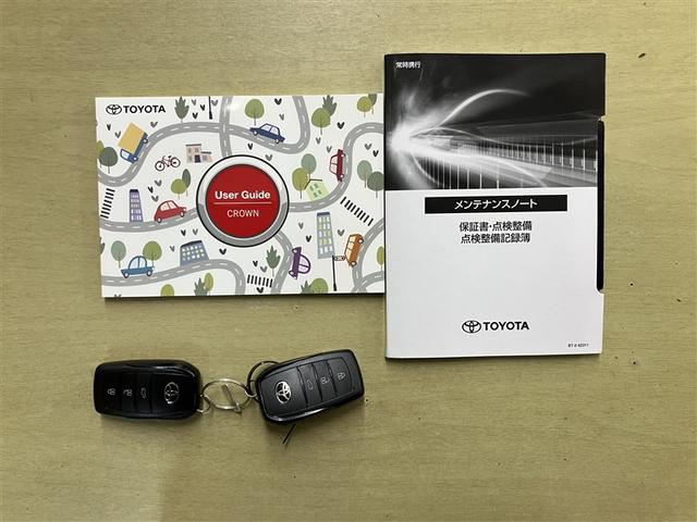 クラウン Ｚ　１０１２３キロ　当社元試乗車　ブラックパッケージ　パノラマルーフ　衝突被害軽減ブレーキ　内装ミッドブラウン　メモリーナビ　全周囲＆バックモニター　革エアシート＆ヒーター　ドラレコ　１５００Ｗ　ＥＴＣ付（25枚目）