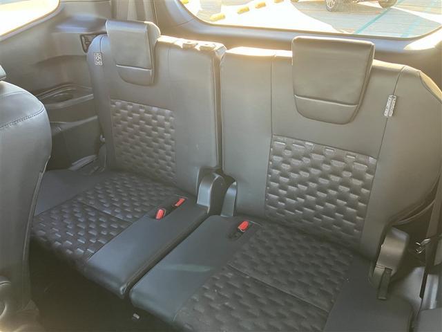 ヴォクシー ハイブリッドS-Z 39479キロ 衝突被害軽減ブレーキ AWD DAナビ 全周囲&バックモニター Bluethooth 1500Wコンセント 追従型クルコン 前席シートヒーター パワーバックドア 禁煙車 ETC2.0(11枚目)