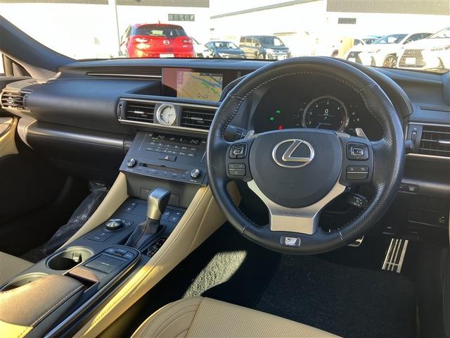 優雅なガソリンエンジンのクーペ。そろそろ乗っておきませんか！？