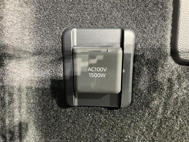 クラウンスポーツ Z 6448キロ モデリスタフルエアロ 衝突被害軽減ブレーキ DAナビ 全周囲&バックモニター 1500Wコンセント 追従型クルコン 黒革エアシート&ヒーター デジタルミラー 前後録画ドラレコ ETC付き(11枚目)