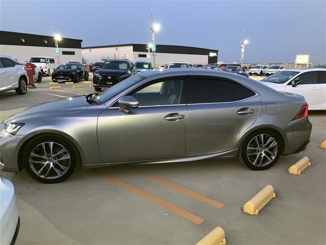 いかがですか！？Ｕ−Ｃａｒは一物一価です。ぜひ在庫があるうちに見にお越しください。０４６３−５５−５８１１へお電話いただくとご案内がスムースです♪♪