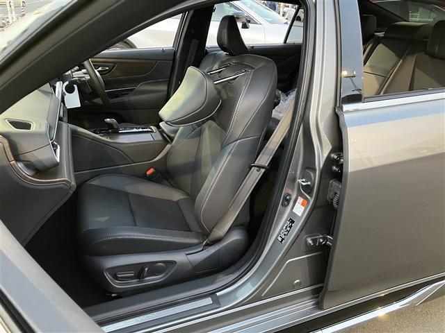 クラウン セダンＨＥＶ　登録済未使用車　モデリスタフルエアロ　大型ＤＡナビ　全周囲＆バックモニター　デジタルインナーミラー　追従型クルコン　前後ドラレコ　１５００Ｗコンセント　非接触スマホ充電　ＴＦＴ液晶メーター　ＥＴＣ付き（8枚目）