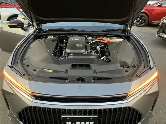 クラウン セダンＨＥＶ　登録済未使用車　モデリスタフルエアロ　大型ＤＡナビ　全周囲＆バックモニター　デジタルインナーミラー　追従型クルコン　前後ドラレコ　１５００Ｗコンセント　非接触スマホ充電　ＴＦＴ液晶メーター　ＥＴＣ付き（19枚目）