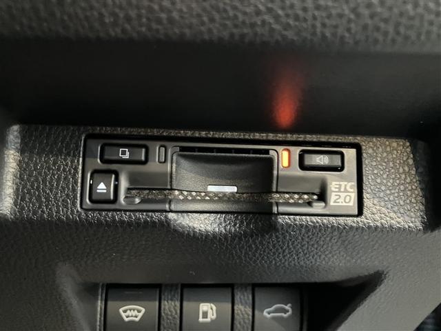 クラウン セダンＨＥＶ　登録済未使用車　モデリスタフルエアロ　大型ＤＡナビ　全周囲＆バックモニター　デジタルインナーミラー　追従型クルコン　前後ドラレコ　１５００Ｗコンセント　非接触スマホ充電　ＴＦＴ液晶メーター　ＥＴＣ付き（20枚目）