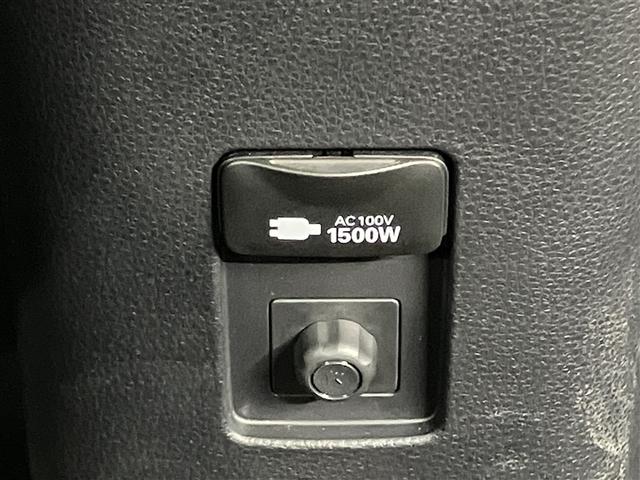 アクア ＧＲスポーツ　９１００キロ　ワンオーナー　ディスプレイオーディオ　全周囲＆バックモニター　前後録画ドライブレコーダー　１５００Ｗコンセント　追従型クルコン　ＬＥＤヘッドランプ　前席シートヒーター　ＥＴＣ２．０（15枚目）