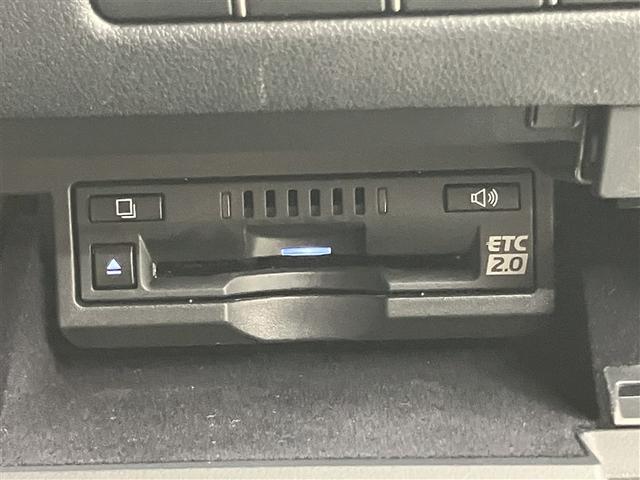 ＬＳ ＬＳ５００ｈ　標準グレード　４ＷＤ　純正メモリーナビ　フルセグ　ＤＶＤ　ＣＤ　全周囲＆バックモニター　黒革シート　前方向ドラレコ　リアブラインド　ＬＥＤヘッドランプ　ＥＴＣ車載器　１００Ｖ電源　スマートキー（10枚目）