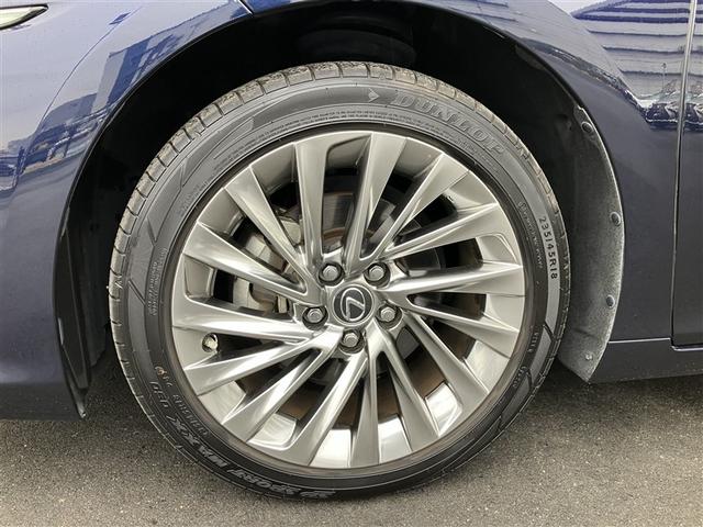 ＥＳ ＥＳ３００ｈ　バージョンＬ　９１９５キロ　ワンオーナー　衝突被害軽減ブレーキ　純正Ｍナビ　全周囲＆バックモニター　デジタルアウターミラー　デジタルインナーミラー　ドラレコ　追従クルコン　１５００Ｗ電源　シートＨ＆エアシート　禁煙（5枚目）