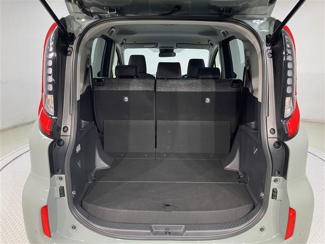 シエンタ ハイブリッドＺ　２５３８１キロ　衝突被害軽減ブレーキ　ディスプレイオーディオ　全周囲＆バックモニター　１５００Ｗコンセント　追従型クルコン　ＬＥＤヘッドランプ　ＥＴＣ　両側電動スライドドア　スマートキー（22枚目）