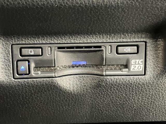 シエンタ ハイブリッドZ 16421キロ 衝突被害軽減ブレーキ 大画面DAナビ 全周囲&バックモニター DA内蔵ドラレコ モデリスタフルエアロ シートヒーター 追従型クルコン 1500Wコンセント ETC2.0 スマートキー(9枚目)