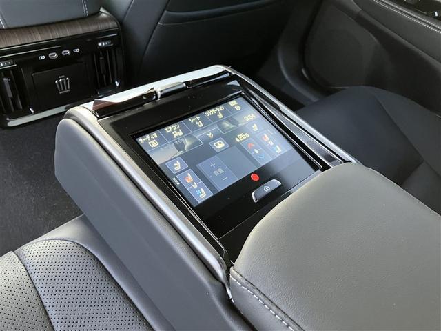 クラウン Z 28キロ 衝突被害軽減ブレーキ 登録済未使用車 ワイドDAナビ 全周囲&バックモニター 黒革エアシート&ヒーター デジタルインナーミラー 1500W電源 追従型クルコン 後席サポートPKG ETC(8枚目)