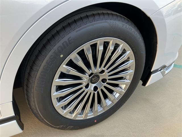 クラウン Z 28キロ 衝突被害軽減ブレーキ 登録済未使用車 ワイドDAナビ 全周囲&バックモニター 黒革エアシート&ヒーター デジタルインナーミラー 1500W電源 追従型クルコン 後席サポートPKG ETC(19枚目)