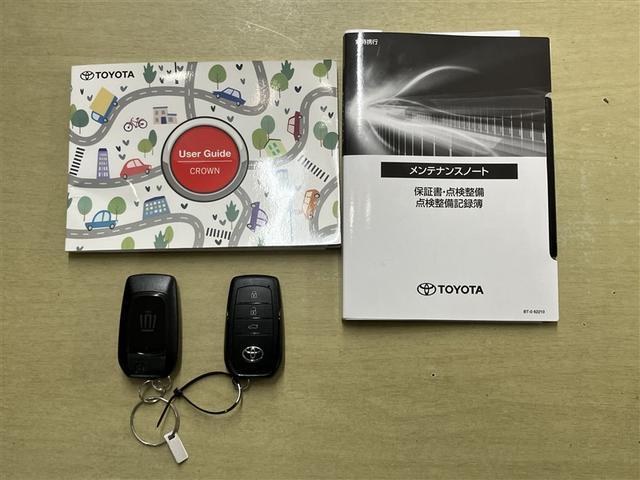 クラウンクロスオーバー Ｇアドバンスド・レザーパッケージ　１８５９７キロ　衝突被害軽減ブレーキ　ディスプレイオーディオ　全周囲＆バックモニター　白革エアシート＆ヒーター　追従型クルコン　デジタルインナーミラー　１５００Ｗコンセント　モデフルエアロ　ＥＴＣ付き（25枚目）