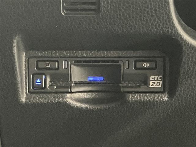 ノア Ｓ－Ｚ　２０８６９キロ　衝突被害軽減ブレーキ　大画面ＤＡナビ　全周囲＆バックモニター　後席ＴＶモニター　ＤＶＤ　ＣＤ　追従型クルコン　パワーバックドア　前席シートヒーター　ＥＴＣ２．０　スマートキー　禁煙車（11枚目）