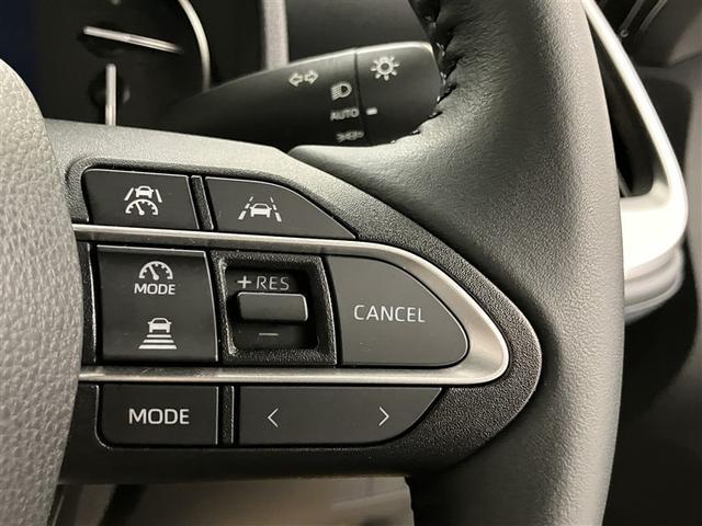 ヴォクシー ハイブリッドＳ－Ｚ　３４１０６キロ　衝突被害軽減ブレーキ　大型ＤＡナビ　ＨＤＭＩ　後席ＴＶモニター　追従型クルコン　両側パワースライドドア　前席シートヒーター　１５００Ｗコンセント　ＥＴＣ２．０　禁煙車（15枚目）