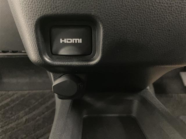 ヴォクシー ハイブリッドＳ－Ｚ　３４１０６キロ　衝突被害軽減ブレーキ　大型ＤＡナビ　ＨＤＭＩ　後席ＴＶモニター　追従型クルコン　両側パワースライドドア　前席シートヒーター　１５００Ｗコンセント　ＥＴＣ２．０　禁煙車（19枚目）