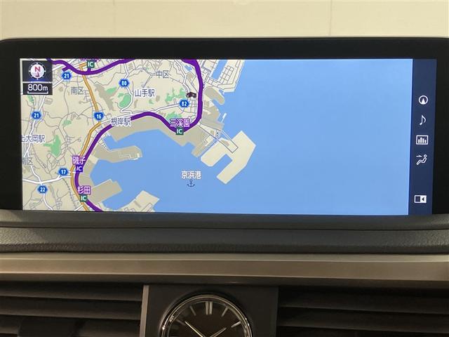 RX RX450h バージョンL 34742キロ 衝突被害軽減ブレーキ ワイドナビ 全周囲&バックモニター リアエンターテイメントシステム 追従型クルコン フルエアロ 大型ムーンルーフ 白革エアシート&ヒーター ドラレコ ETC2.0(6枚目)