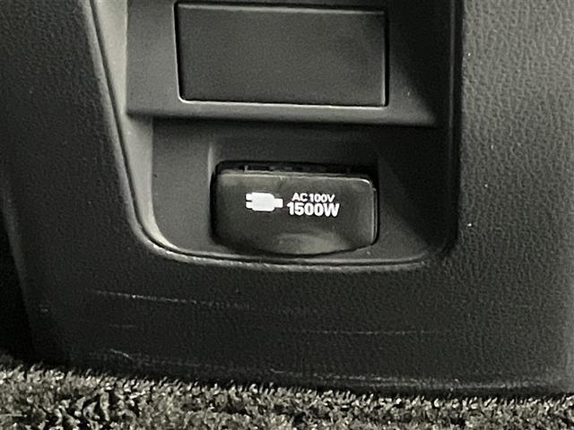 ノア ハイブリッドS-Z 34568キロ 衝突被害軽減ブレーキ 大型DAナビ Bluethooth DVD再生 CD バックモニター 追従型クルコン 両側電動スライドドア 前席シートヒーター ETC2.0 禁煙車(10枚目)