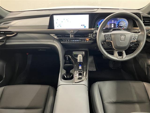 クラウンスポーツ Z 6938キロ モデリスタフルエアロ 大画面DAナビ 全周囲&バックモニター ムーンルーフ デジタルインナーミラー 追従型クルコン 1500Wコンセント 黒革エアシート&ヒーター ETC2.0 禁煙車(5枚目)