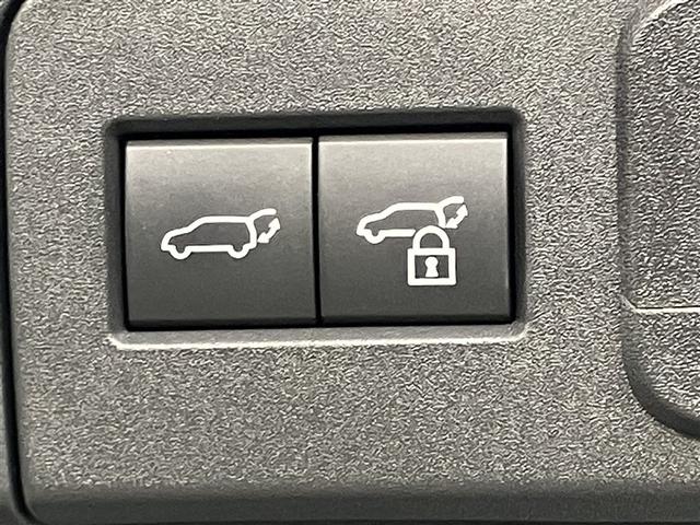 クラウンスポーツ Z 6938キロ モデリスタフルエアロ 大画面DAナビ 全周囲&バックモニター ムーンルーフ デジタルインナーミラー 追従型クルコン 1500Wコンセント 黒革エアシート&ヒーター ETC2.0 禁煙車(24枚目)