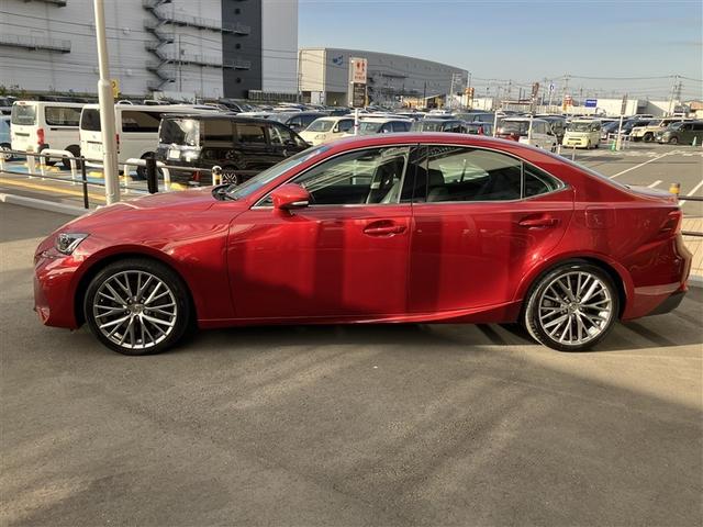 ＩＳ ＩＳ３００　バージョンＬ　４５０１６キロ　サンルーフ　黒革エアシート＆ヒーター　ステアリングヒーター　ＢＳＭ　クルーズコントロール　ＬＥＤヘッドランプ　ＥＴＣ（2枚目）