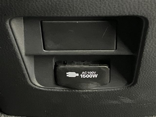 ヴォクシー ハイブリッドS-Z 28506キロ 衝突被害軽減ブレーキ 純正Mナビ Bluethooth バックモニター CD 追従型クルコン 両側電動スライドドア パワーバックドア 前席シートヒーター 1500W電源 ETC(10枚目)