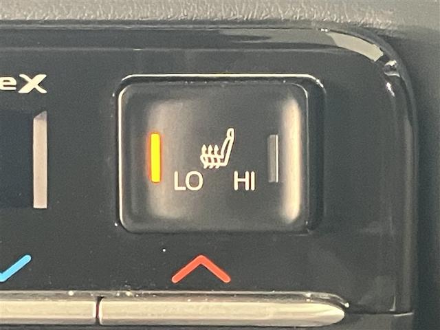 ヴォクシー ハイブリッドS-Z 28506キロ 衝突被害軽減ブレーキ 純正Mナビ Bluethooth バックモニター CD 追従型クルコン 両側電動スライドドア パワーバックドア 前席シートヒーター 1500W電源 ETC(18枚目)